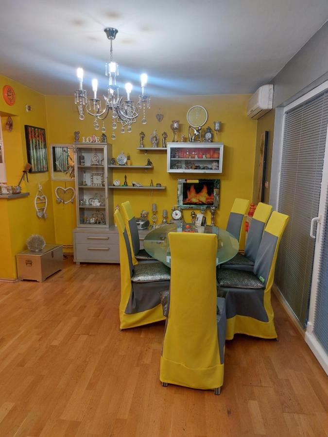 Queen House Apartman Zagreb Buitenkant foto