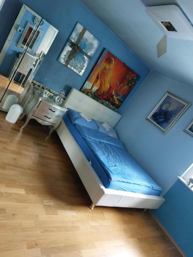 Queen House Apartman Zagreb Buitenkant foto